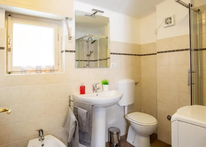 아파트 Spazioso Ed Accogliente A Pochi Passi Dal Centro *